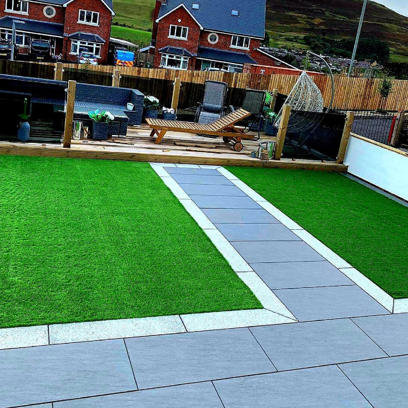 Garden scene with Trafford Artificial Grass from Select Living Group.
