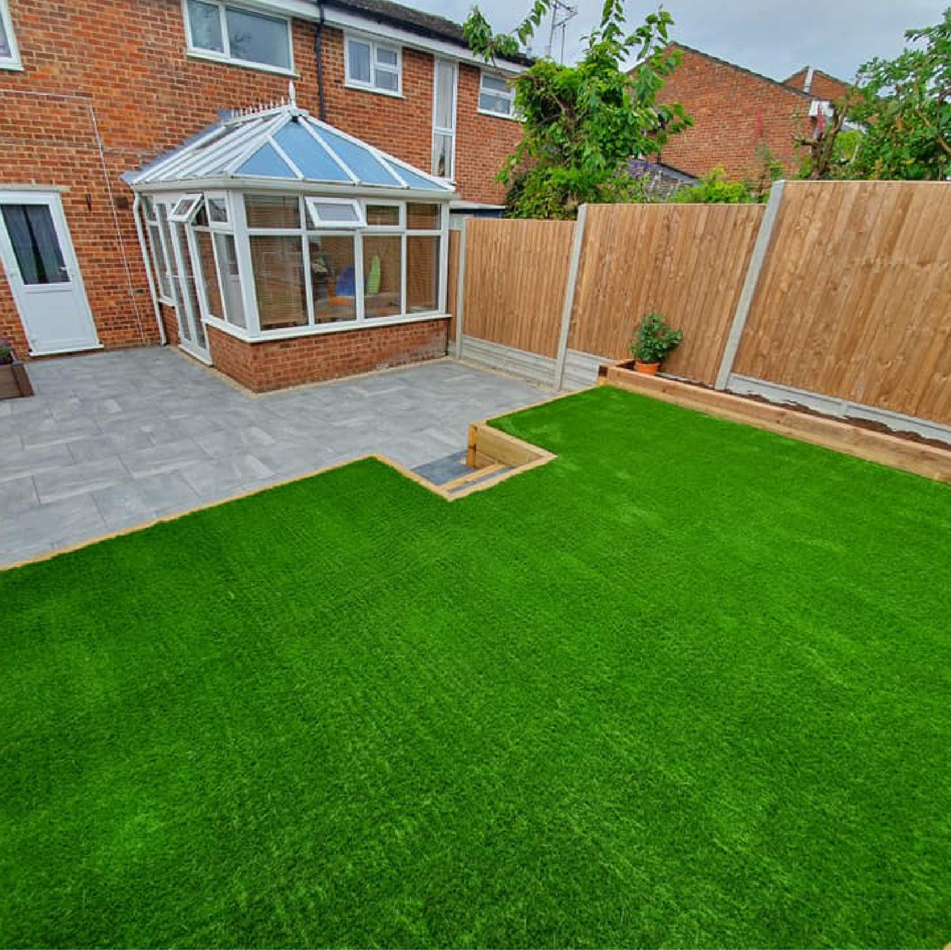 Twickenham Artificial Grass from Select Living Group back garden scene.